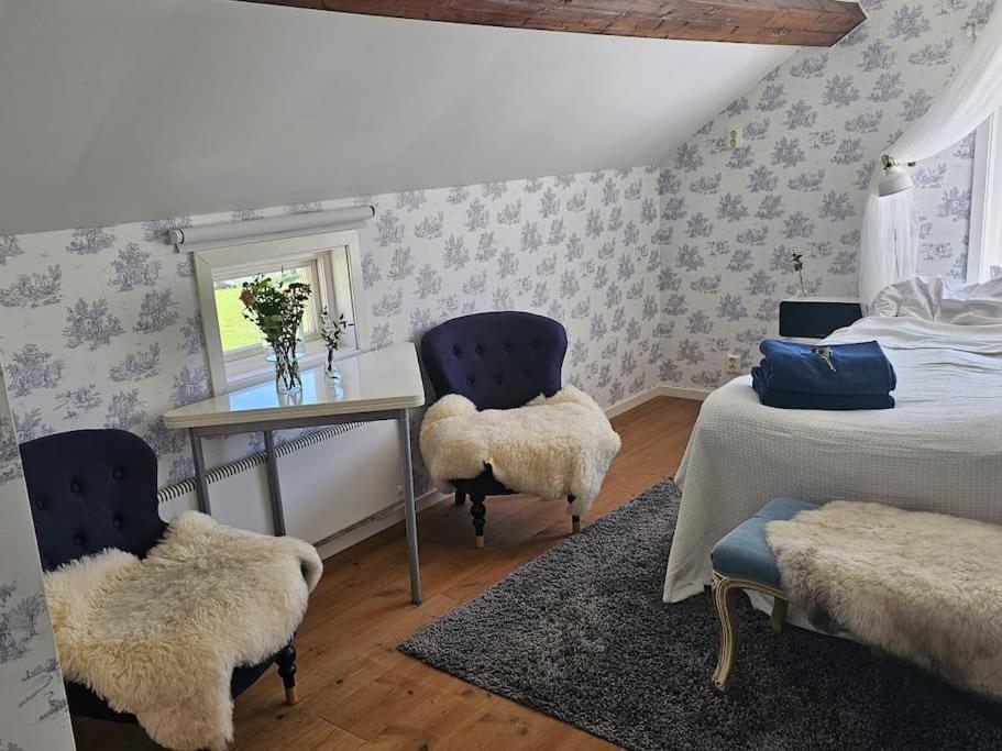 Villa Mysigt 1720 Tals Torp Pa Privat Halvoe Naera Goeteborg Mölnlycke Esterno foto