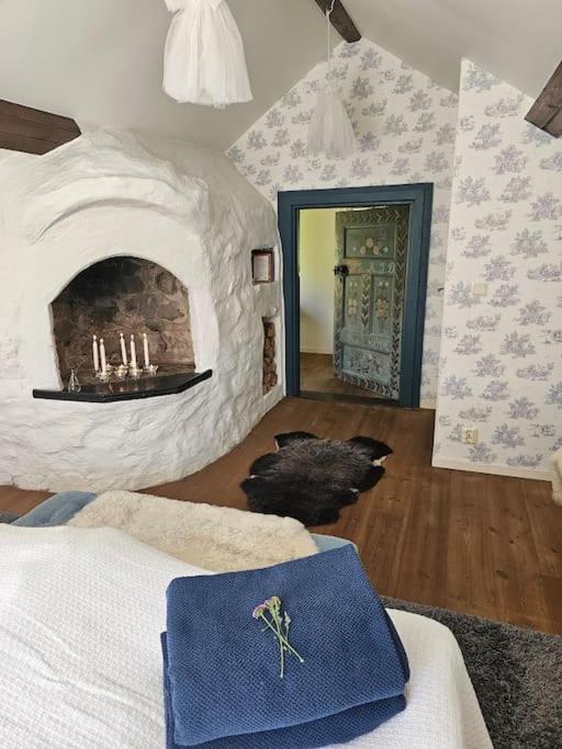 Villa Mysigt 1720 Tals Torp Pa Privat Halvoe Naera Goeteborg Mölnlycke Esterno foto